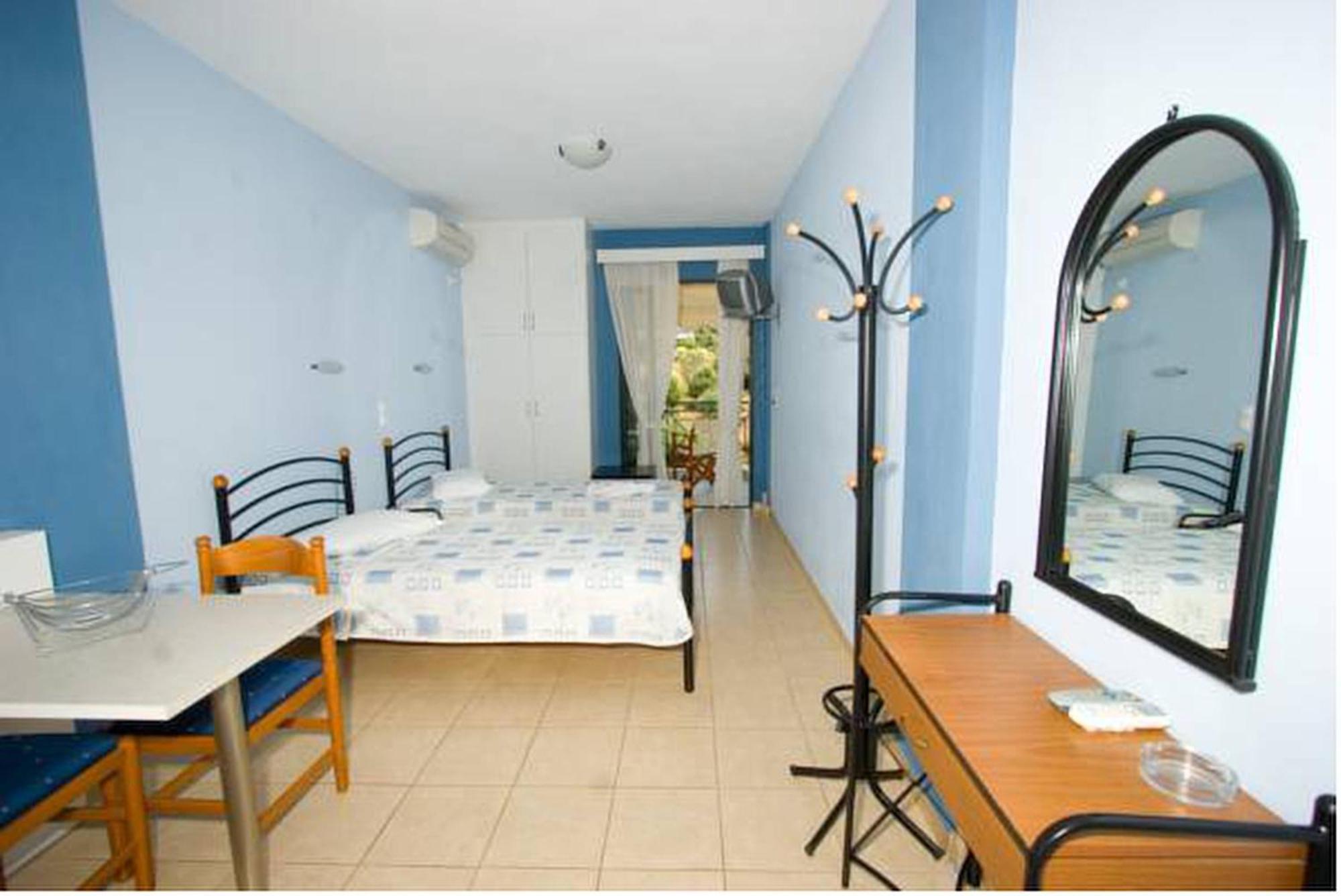 Sagini Boutique Hotel Loutra Edipsou  Room photo