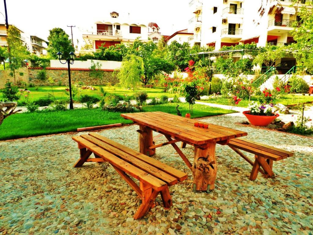 Sagini Boutique Hotel Loutra Edipsou  Exterior photo